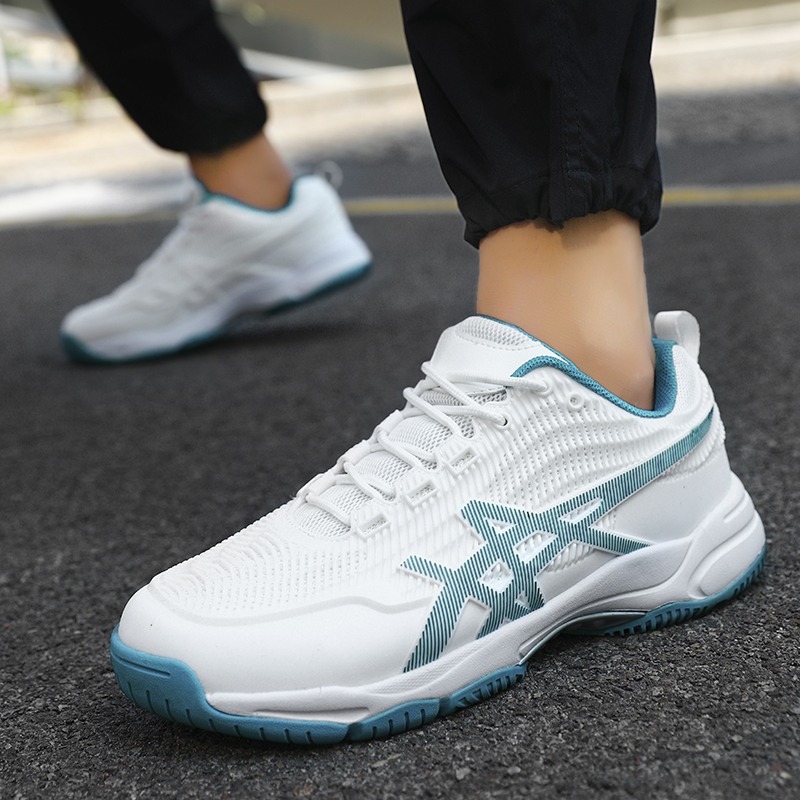 Chaussures de badminton pour h - Badminton Footwork avis et prix