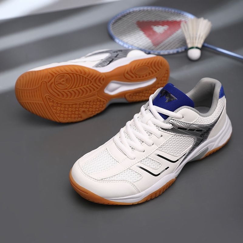 Nouvelles chaussures de badmin - Badminton Scoreboard avis et prix